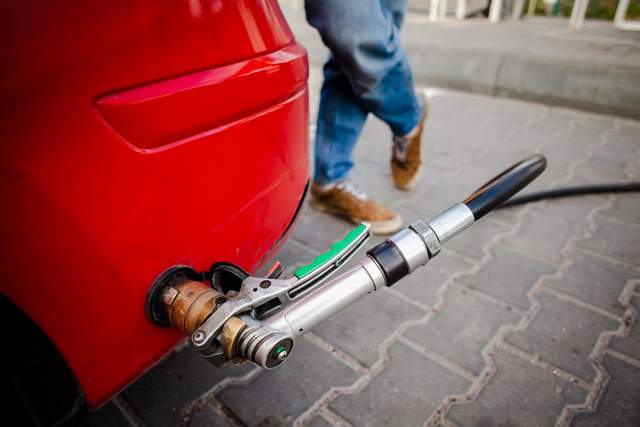 Автогаз по 60 гривень вже реальність: чому ціни на АЗС швидко ростуть