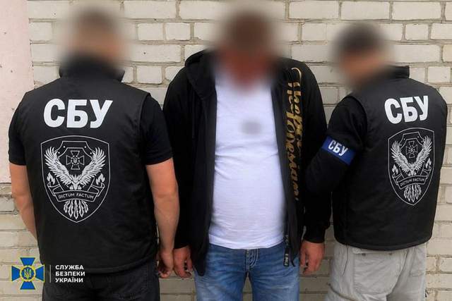 "Планували знищити ТЦК": у Києві затримали рецидивістів, які готували серію терактів