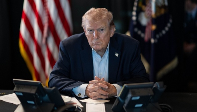 Трамп припустив можливість введення 200% мит проти України та Росії, щоб змусити до миру