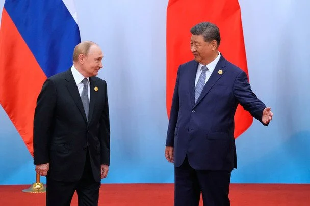 «Має вплив»: Зеленський назвав країну, яка може змусити Путіна зупинити війну
