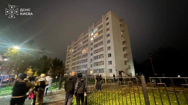 Росіяни пошкодили корпуси та гуртожитки одного з вишів Києва: є постраждалі