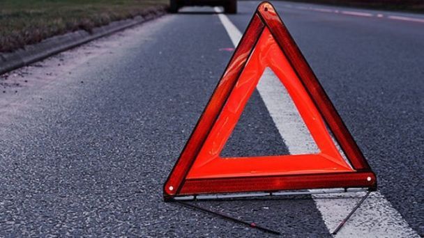 П’яний поліцейський збив пішоходів і залишив їх на дорозі: що відомо про ДТП
