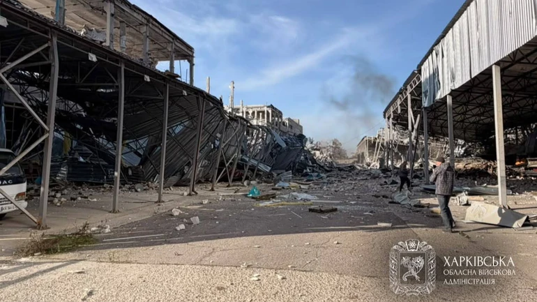 Росія пошкодила склади, підприємство та вхід у метро у Харкові