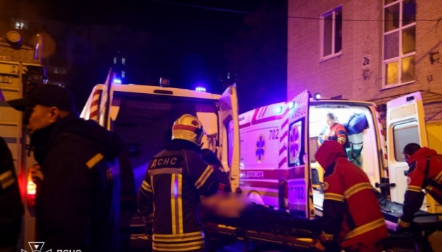 У Харкові внаслідок пожежі у житловому будинку загинула людина, ще п’ятеро постраждали