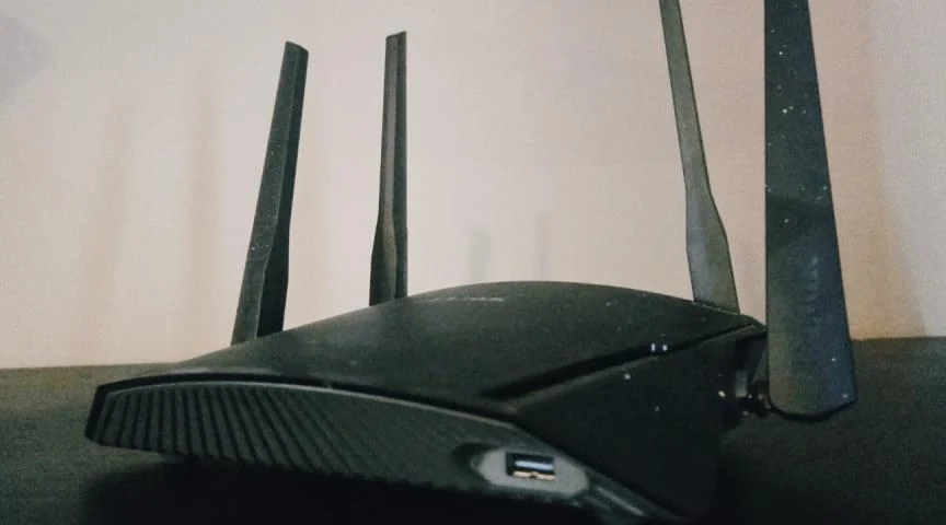 Як перетворити старий роутер на підсилювач Wi-Fi: простий спосіб покращити сигнал вдома