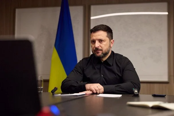 Воєнний стан і мобілізацію в Україні хочуть подовжити: Зеленський вніс законопроєкти