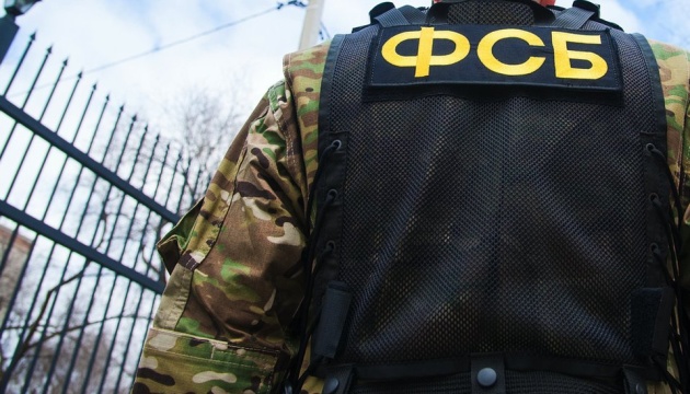 Росіяни на ТОТ проводять рейди проти нелегалів для залякування українців без паспортів РФ