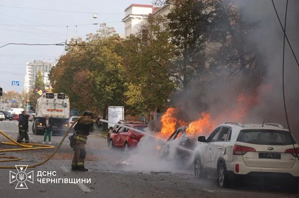 Момент вибуху російської "Бандеролі" у Чернігові потрапив на відео: подробиці