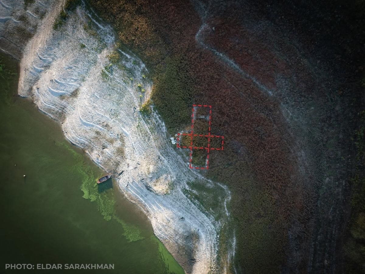 Фото Залишки затопленої церкви на Хмельниччині 22 жовтня 2026
