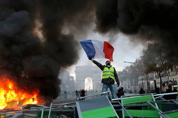 Франція у вогні через протести / © Associated Press