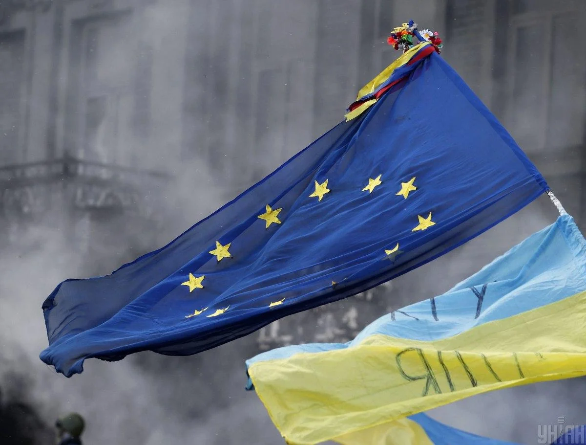 ЄС шукає додаткові джерела коштів для підтримання фінансової стабільності України, - FT