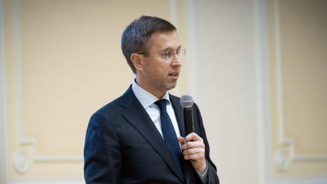 "Жодного у штаті": скільки радників має прем'єр Сергій Корецький