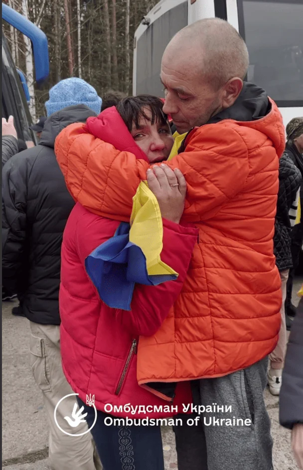 Жили як у пастці і чекали на порятунок: Лубінець розповів історії людей, евакуйованих з Олешків