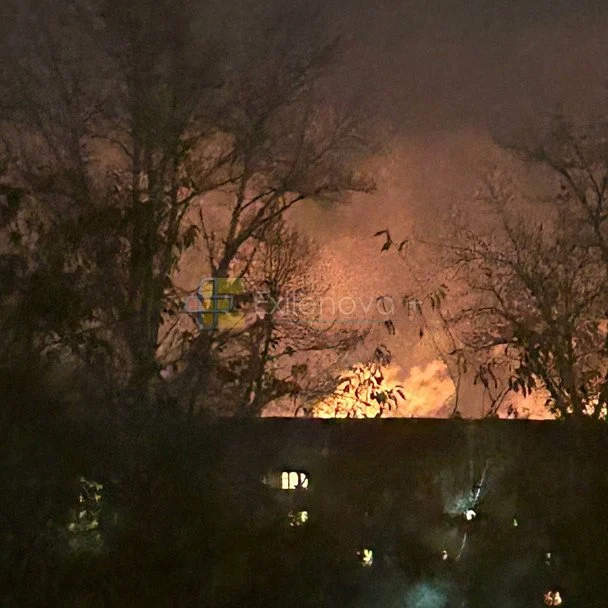 В Омську після атаки БпЛА спалахнув хімічний завод / © Exilenova+