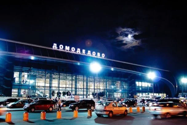 Москва під атакою безпілотників: літаки з Туреччини розвернули, аеропорти обмежили роботу