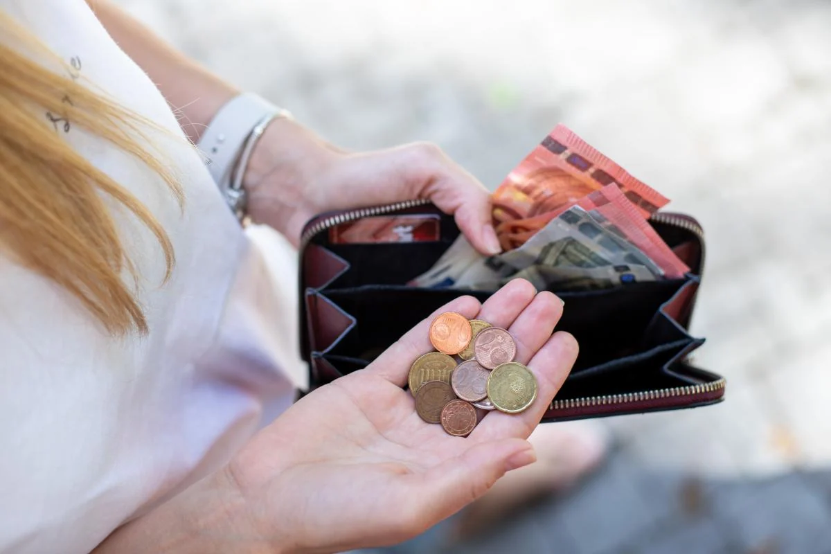 Скільки потрібно грошей для комфортного життя в Європі: рейтинг країн